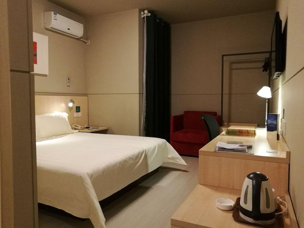 Jingjiang Inn Shanghai Jiading Chengzhong Road Экстерьер фото