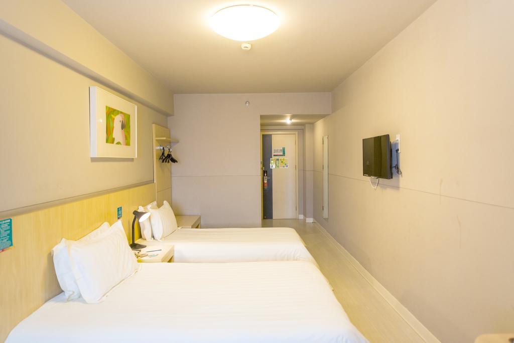 Jingjiang Inn Shanghai Jiading Chengzhong Road Экстерьер фото